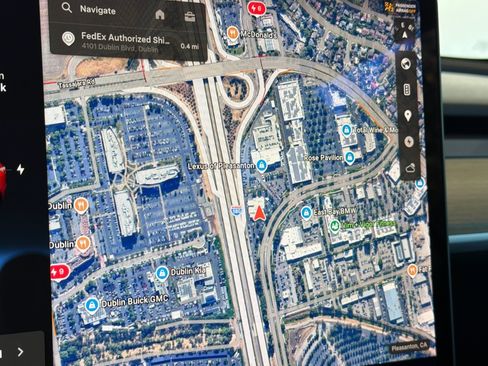 Used 2019 Tesla Model 3 Standard Range RWD image 24