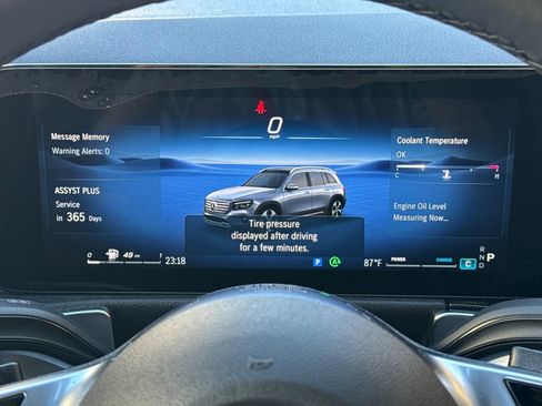 New 2025 Mercedes-Benz GLB 250 4MATIC image 19
