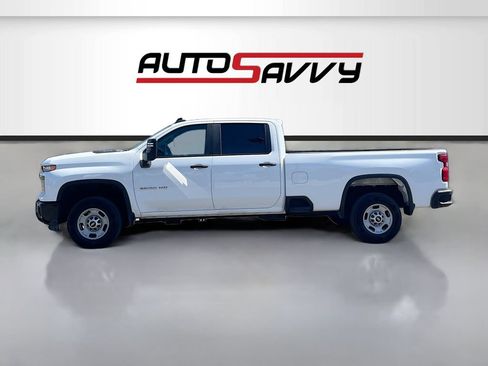 Used 2024 Chevrolet Silverado 2500 W/T w/ WT Convenience Package RWD image 4