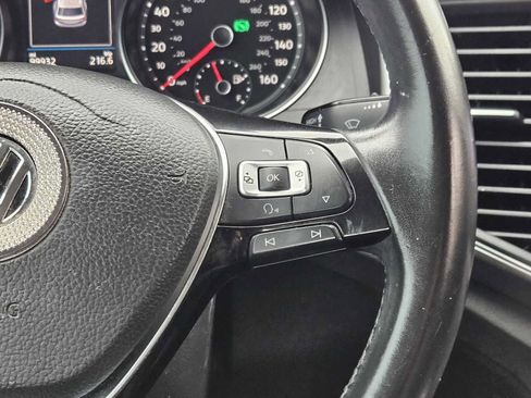 Used 2018 Volkswagen Atlas SE image 27