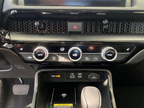 Used 2024 Honda CR-V Sport Touring image 25