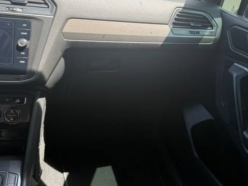 Used 2019 Volkswagen Tiguan SE w/ 3rd Row Seat Package AWD/4WD image 31