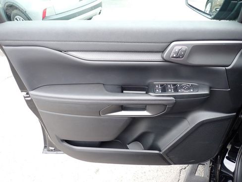 New 2025 Ford Ranger Raptor image 14