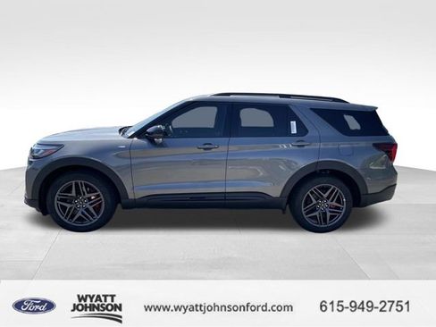 New 2026 Ford Explorer ST-Line w/ ST-Line Street Pack image 6