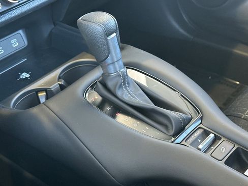 New 2026 Honda HR-V LX image 24