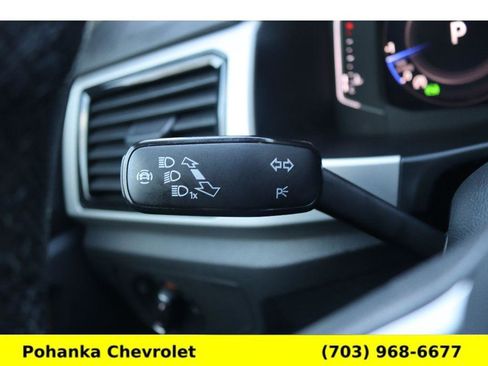 Used 2022 Volkswagen Atlas SEL R-Line image 10