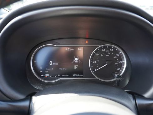 Used 2020 Nissan Kicks SR FWD image 15