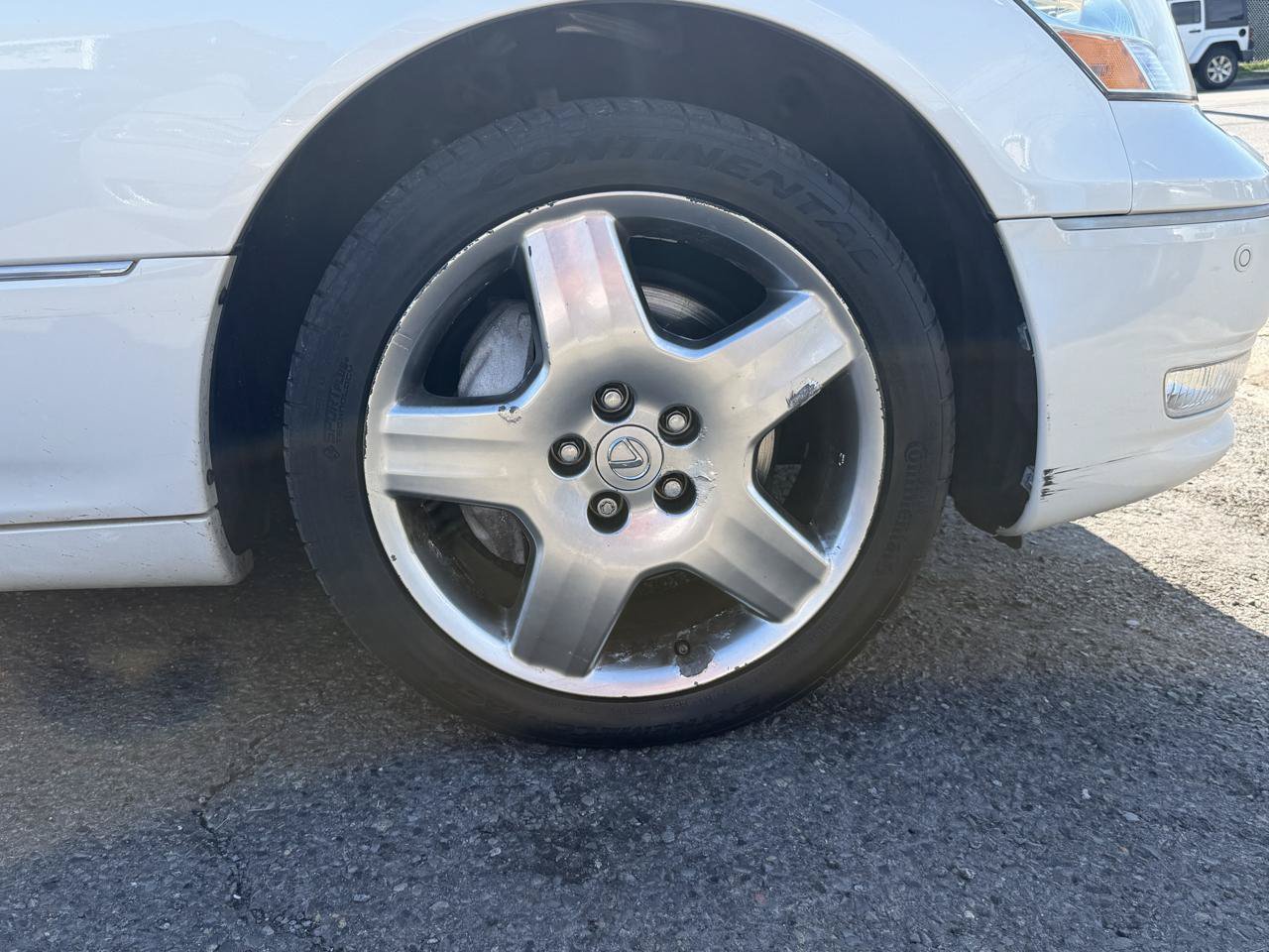 Used 2005 Lexus LS 430 RWD image 42