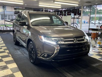 Used 2018 Mitsubishi Outlander SE