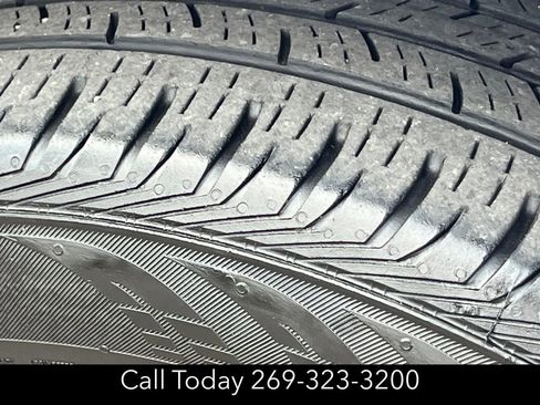 Certified 2022 Buick Encore Preferred w/ Safety Package II image 8