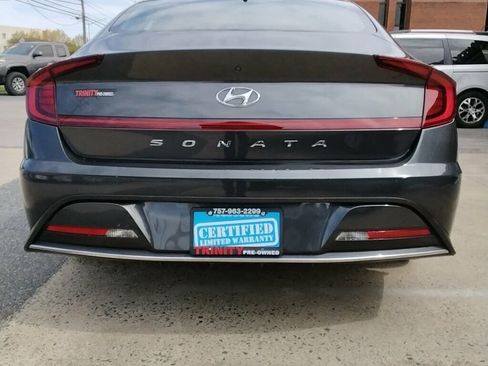 Used 2021 Hyundai Sonata SE w/ Preferred Accessory Package image 3