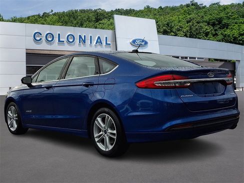 Certified 2018 Ford Fusion S image 4