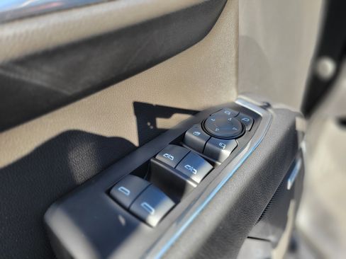 Certified 2023 GMC Sierra 1500 SLT w/ SLT Premium Package image 34