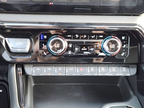 New 2026 GMC Sierra 1500 AT4X AWD/4WD image 12