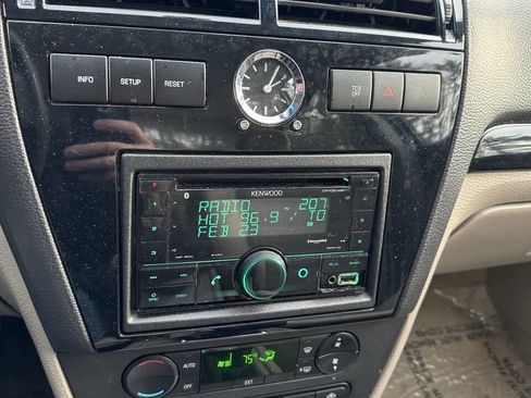 Used 2007 Ford Fusion SEL image 14