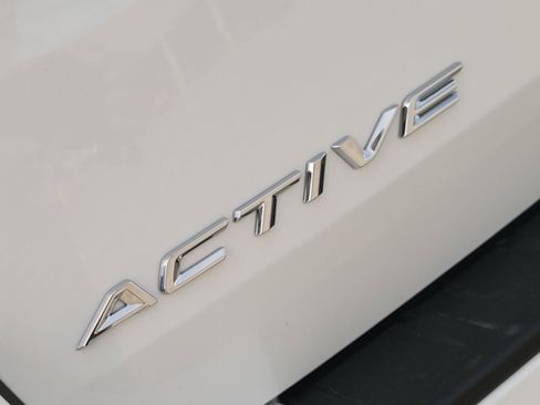 New 2026 Ford Explorer Active RWD image 12