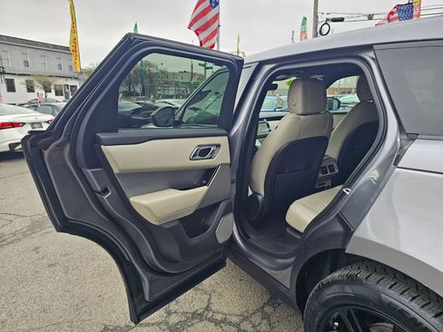 Used 2020 Land Rover Range Rover Velar R-Dynamic S image 10