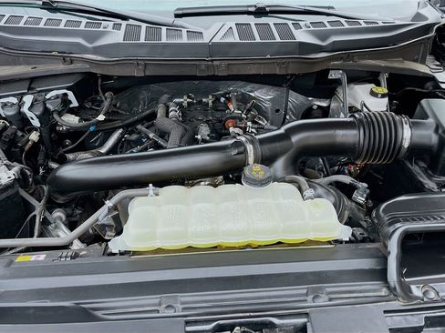 Used 2025 Ford F150 Lariat w/ Equipment Group 502A High image 31