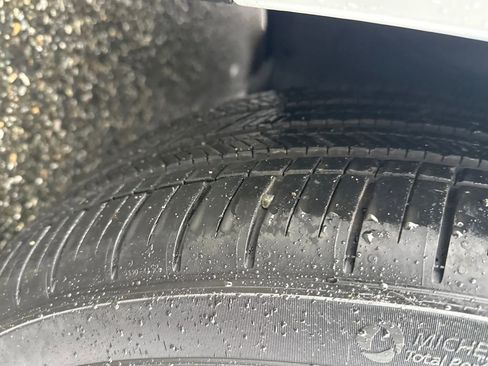 Used 2024 Tesla Model 3 Long Range image 29