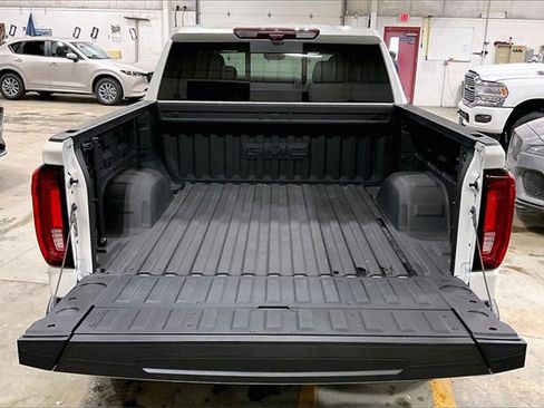 Used 2025 GMC Sierra 1500 Denali image 18
