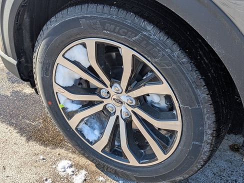 New 2026 Ford Explorer ST-Line image 11