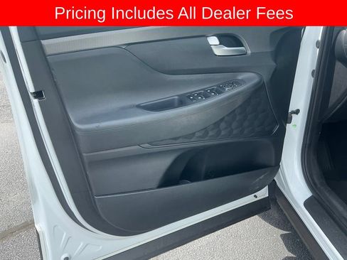 Used 2020 Hyundai Santa Fe SE FWD image 9