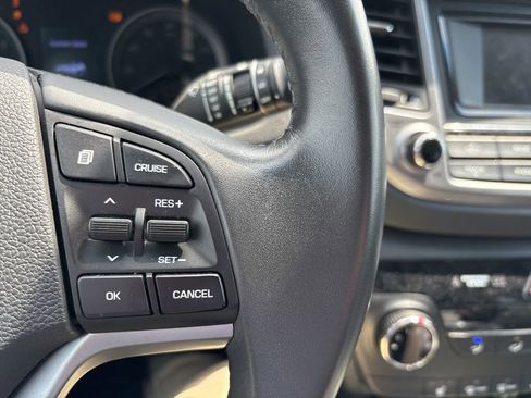 Used 2017 Hyundai Tucson Sport AWD/4WD image 15