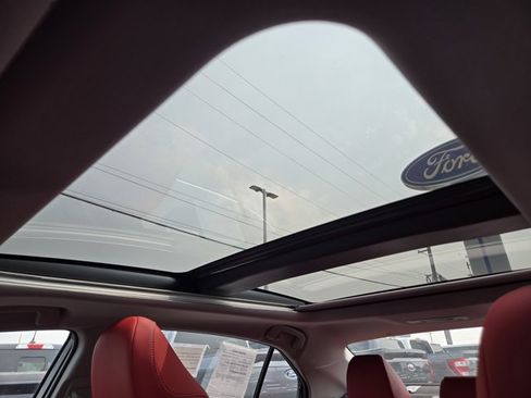 Used 2023 Toyota Camry XSE w/ Cold Weather Package FWD image 18