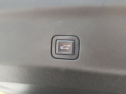 Used 2022 GMC Yukon AT4 w/ Max Trailering Package AWD/4WD image 39