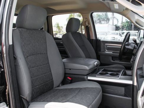 Used 2014 RAM 3500 Big Horn w/ Black Appearance Group image 31