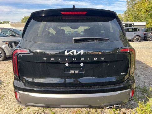 New 2025 Kia Telluride EX w/ EX Captain's Chair Package image 3