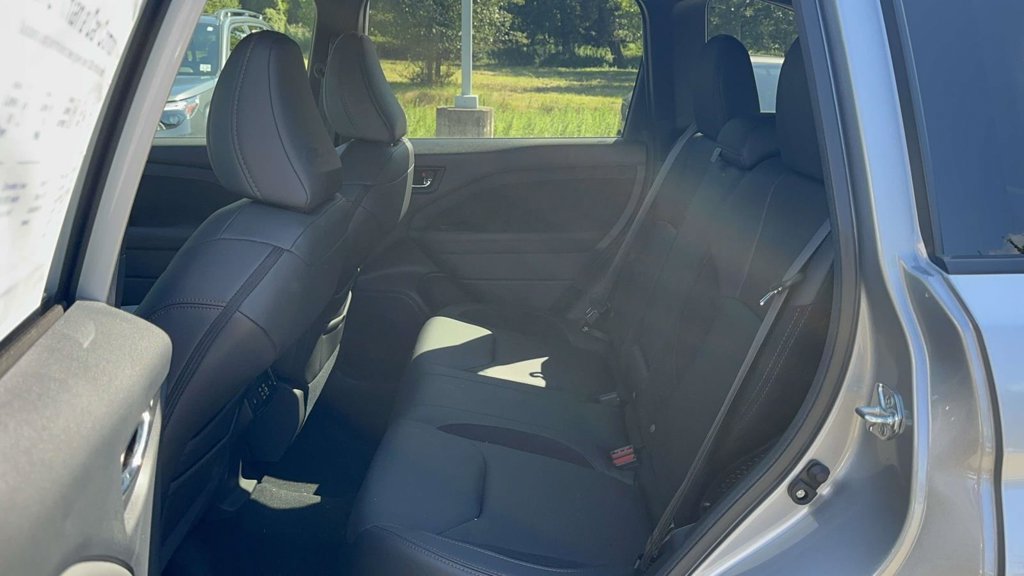 New 2026 Subaru Forester Touring AWD/4WD image 12