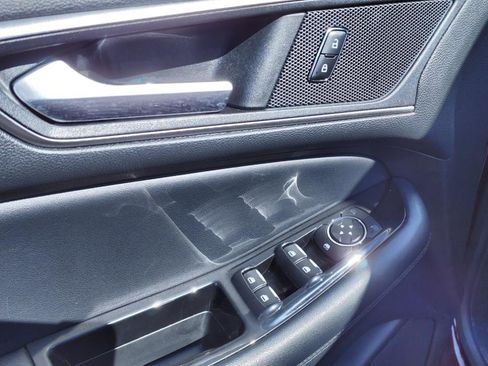 Used 2017 Ford Edge SEL w/ Equipment Group 201A image 12