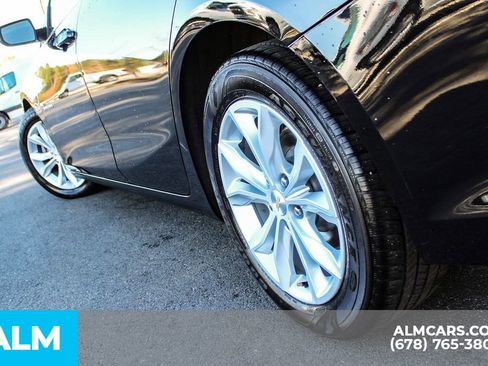 Used 2023 Chevrolet Malibu LT image 15