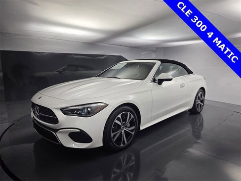 Used 2025 Mercedes-Benz CLE 300 4MATIC Cabriolet image 38