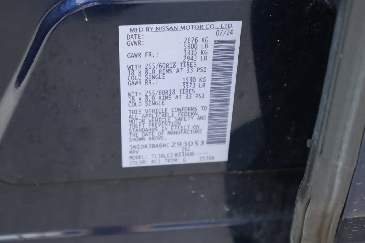 Used 2024 Nissan Pathfinder SV FWD image 30