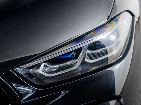 Used 2025 BMW M8 Competition image 26