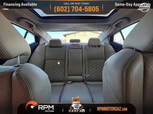 Used 2017 Nissan Maxima Platinum image 20