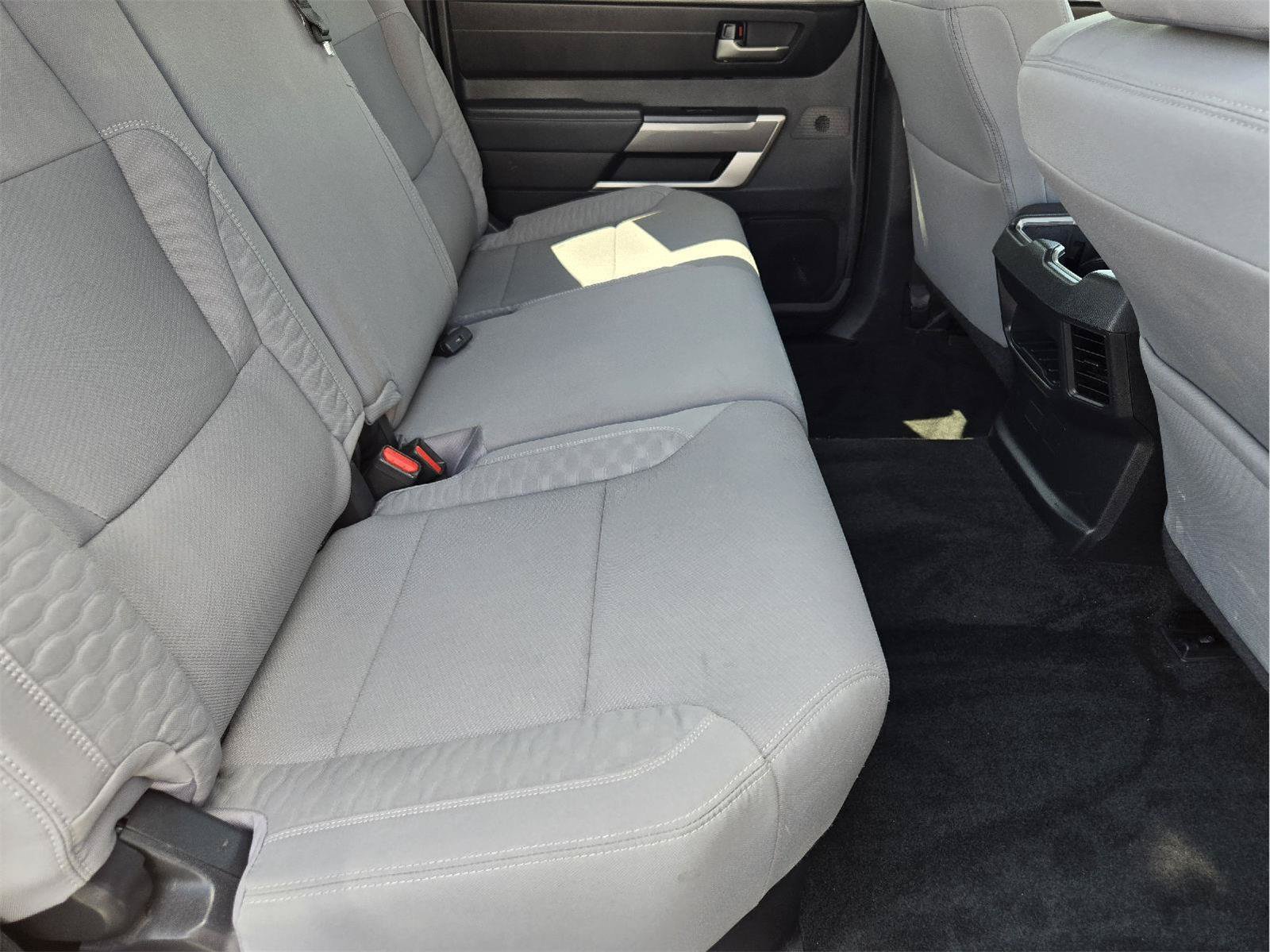 Used 2022 Toyota Tundra SR5 AWD/4WD image 28