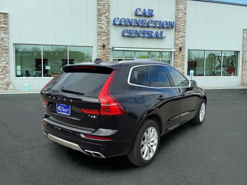 Used 2018 Volvo XC60 T6 R-Design image 4