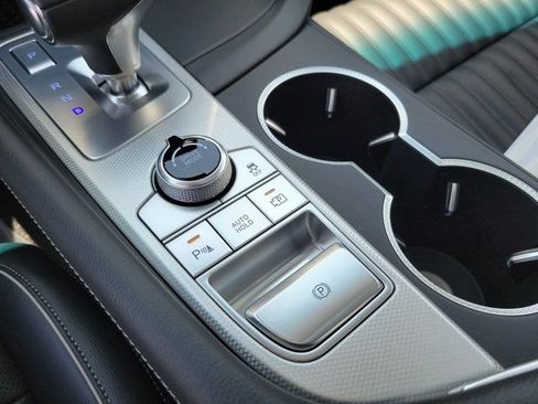 Certified 2026 Genesis G70 2.5T Prestige RWD image 31