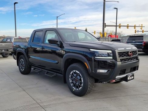 New 2026 Nissan Frontier PRO-4X w/ Pro-4x Convenience Package image 4