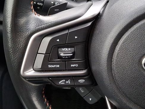 Used 2020 Subaru Crosstrek 2.0i Premium w/ Moonroof Package 2 image 21