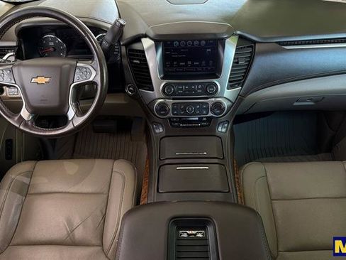 Used 2019 Chevrolet Tahoe Premier AWD/4WD image 16