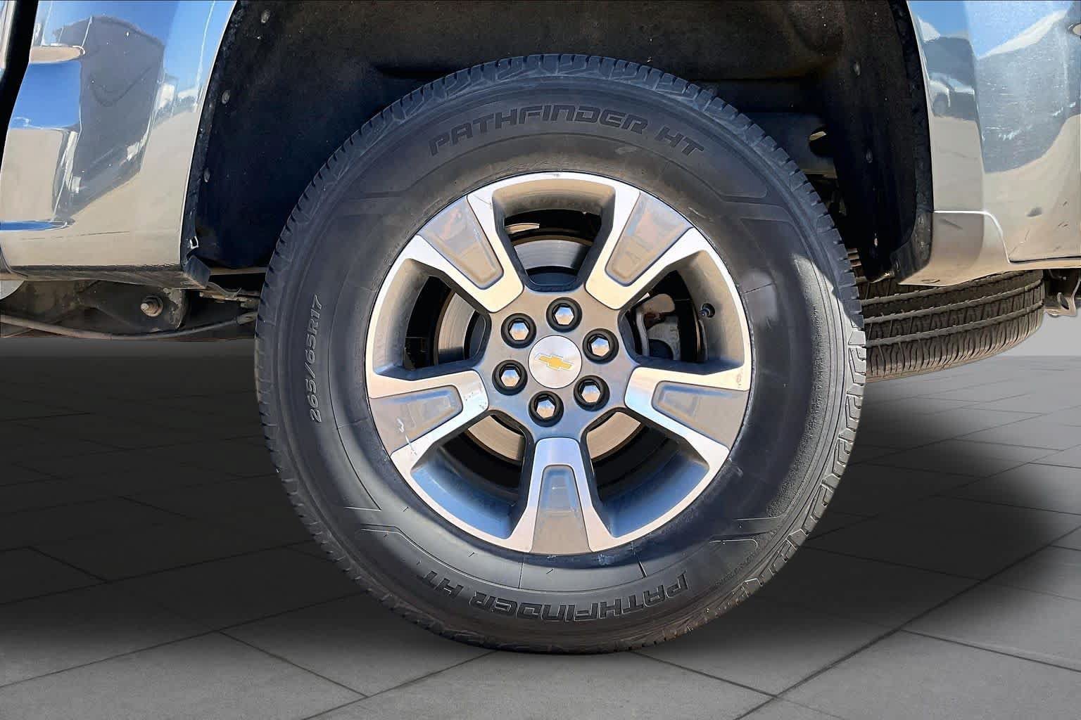 Used 2016 Chevrolet Colorado Z71 AWD/4WD image 11