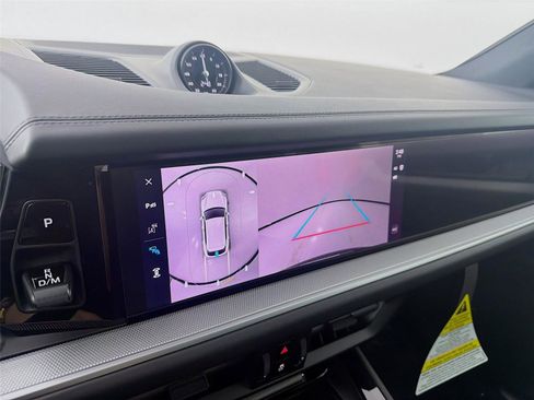 New 2025 Porsche Cayenne E-Hybrid image 12