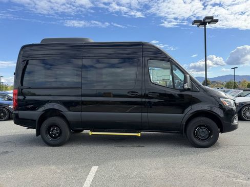 New 2026 Mercedes-Benz Sprinter 144 Cargo image 5