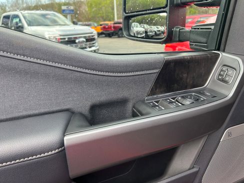 New 2026 Ford F550 4x4 Crew Cab image 30