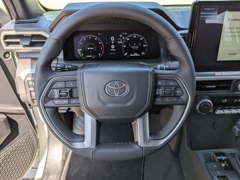 New 2025 Toyota Tacoma TRD Off-Road AWD/4WD image 28
