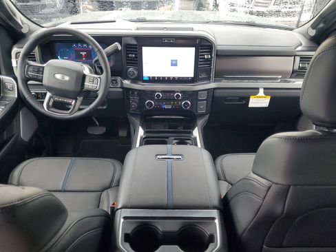 New 2026 Ford F350 Platinum w/ FX4 Off-Road Package image 12